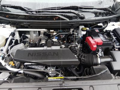 2024 Nissan Rogue — photo 9 view