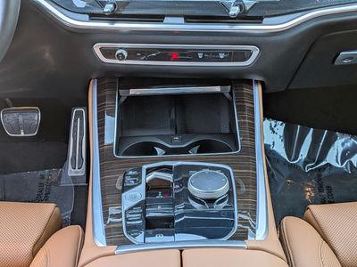 2026 BMW X5 — photo 20 view