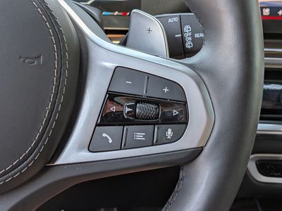2026 BMW X5 — photo 25 view