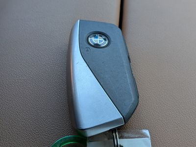 2026 BMW X5 — photo 34 view