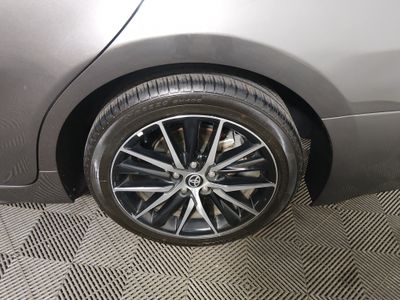 2024 Toyota Camry — photo 10 view