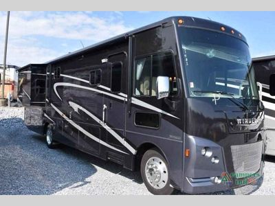2018 Winnebago Vista LX — front three-quarter view