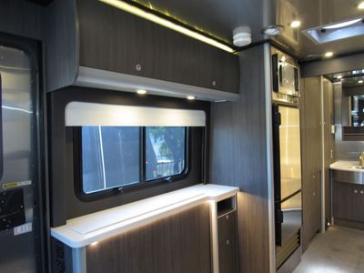 2022 Airstream ATLAS - Photo 13