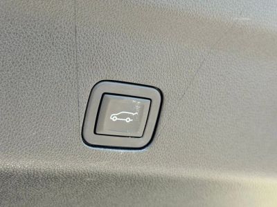 2023 GMC Yukon - Photo 37