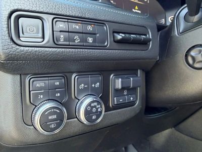 2023 GMC Yukon - Photo 27