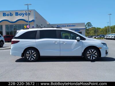2026 Honda Odyssey — engine compartment view