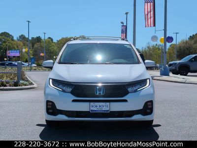 2026 Honda Odyssey — photo 8 view