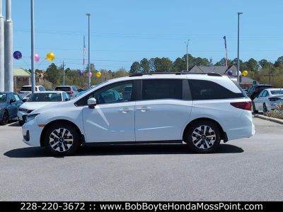 2026 Honda Odyssey — side profile view