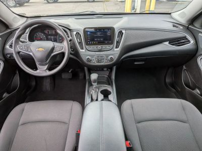 2025 Chevrolet Malibu - Photo 19