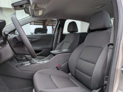 2025 Chevrolet Malibu - Photo 12