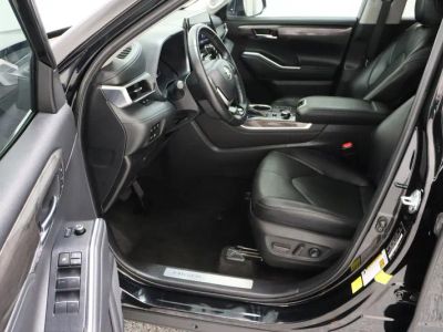 2024 Toyota Highlander AWD - Photo 13