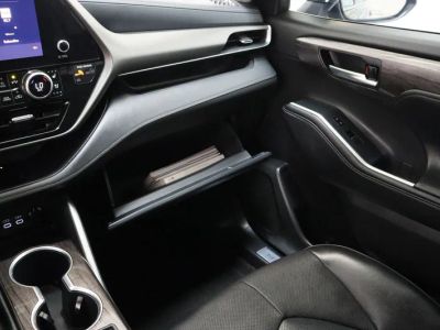 2024 Toyota Highlander AWD - Photo 23