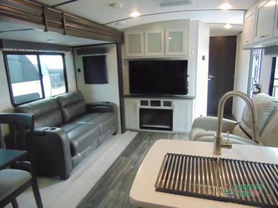 2021 Keystone RV Premier Ultra Lite - Photo 7
