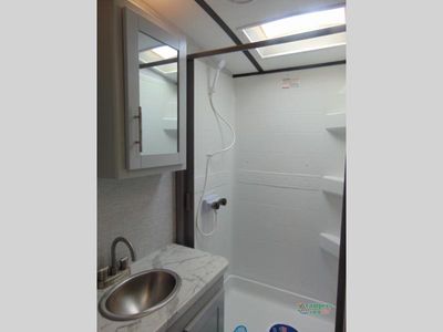 2021 Keystone RV Premier Ultra Lite - Photo 22