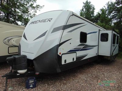 2021 Keystone RV Premier Ultra Lite - Photo 2