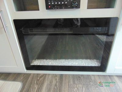 2021 Keystone RV Premier Ultra Lite - Photo 18