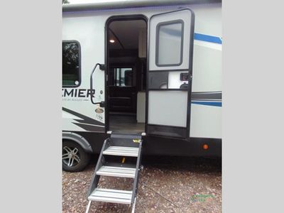 2021 Keystone RV Premier Ultra Lite - Photo 5