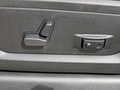 2026 Ram 2500 — photo 17 view