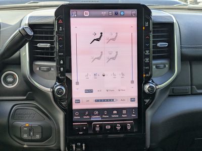 2026 Ram 2500 — photo 16 view