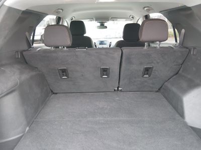 2024 Chevrolet Equinox — photo 11 view