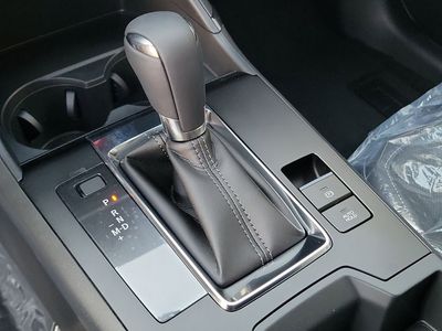 2026 Mazda CX-5 — photo 31 view