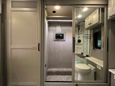 2025 Tiffin ALLEGRO — photo 30 view