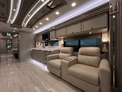 2025 Tiffin ALLEGRO — photo 10 view