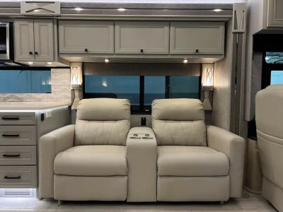 2025 Tiffin ALLEGRO — photo 11 view