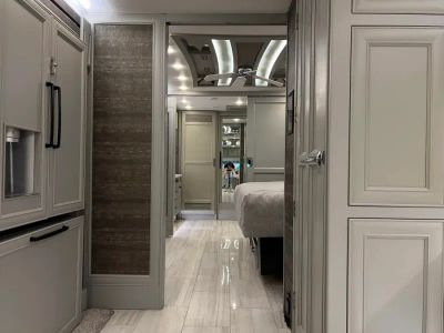 2025 Tiffin ALLEGRO — photo 18 view