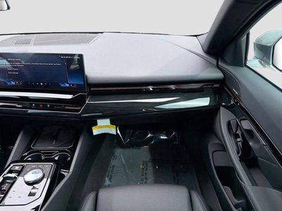 2026 BMW 5 Series — photo 19 view