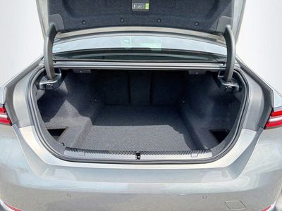 2026 BMW 5 Series — photo 12 view