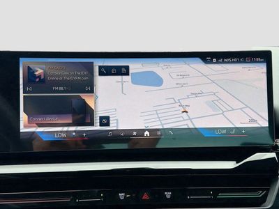 2026 BMW 5 Series — photo 33 view