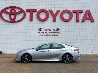 2018 Toyota Camry - Photo 3