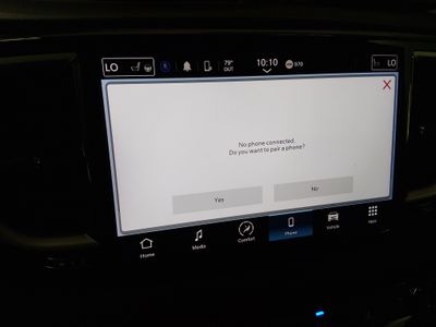 2024 Chrysler Pacifica — photo 21 view