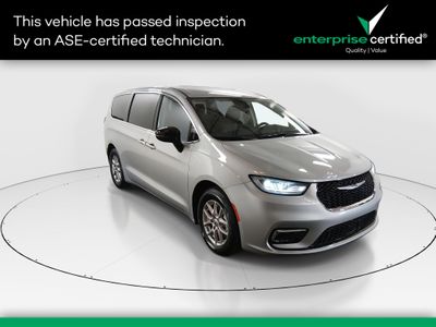 2024 Chrysler Pacifica Touring L FWD — front three-quarter view