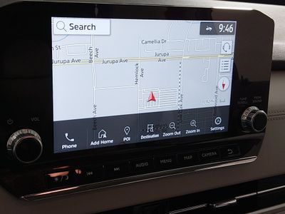 2024 Mitsubishi Outlander Plug-In Hybrid — photo 17 view