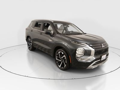 2024 Mitsubishi Outlander Plug-In Hybrid SEL S-AWC — front three-quarter view