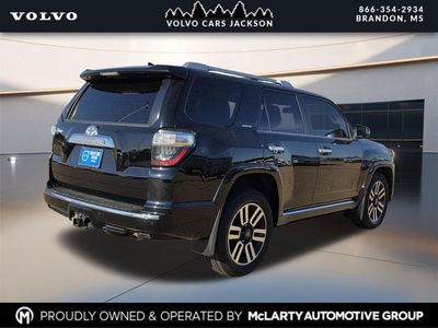 2022 Toyota 4Runner - Photo 4