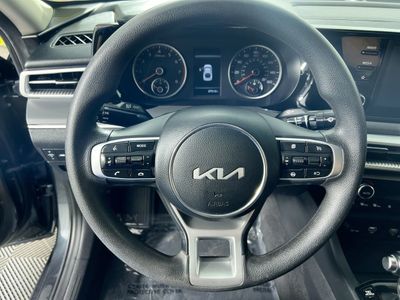 2024 Kia K5 - Photo 15