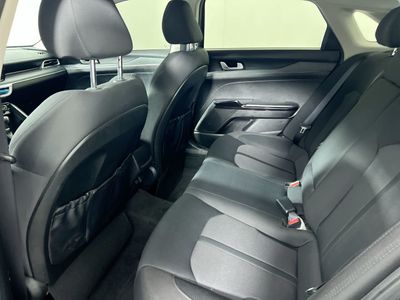 2024 Kia K5 - Photo 27