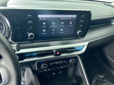 2024 Kia K5 - Photo 25
