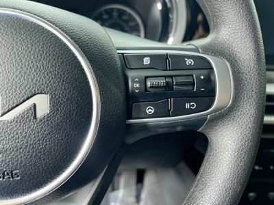 2024 Kia K5 - Photo 17