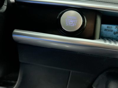 2024 Kia K5 - Photo 21