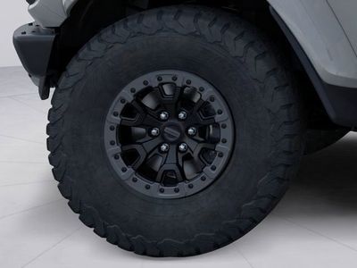 2026 Ford Bronco - Photo 2
