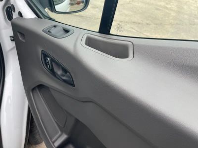 2024 Ford Transit Passenger Wagon - Photo 21