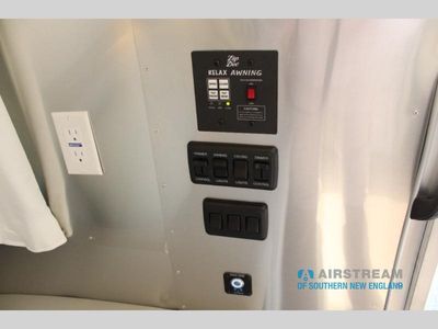 2025 Airstream International - Photo 18