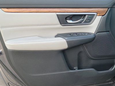 2017 Honda CR-V - Photo 25