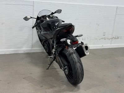 2026 Kawasaki Ninja ZX-6R - Photo 12