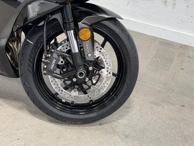 2026 Kawasaki Ninja ZX-6R - Photo 15