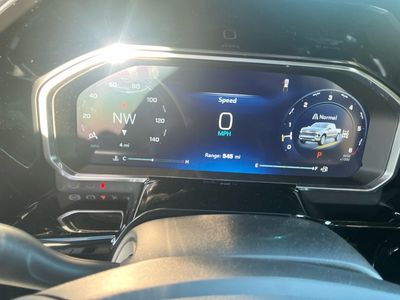 2026 Chevrolet Silverado 1500 — photo 11 view
